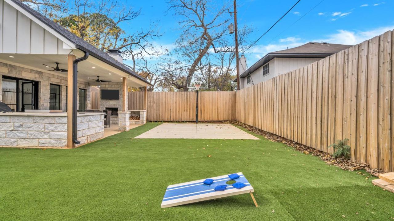 Luxury Gameroom/Basketball Hoop Arlington Exterior photo